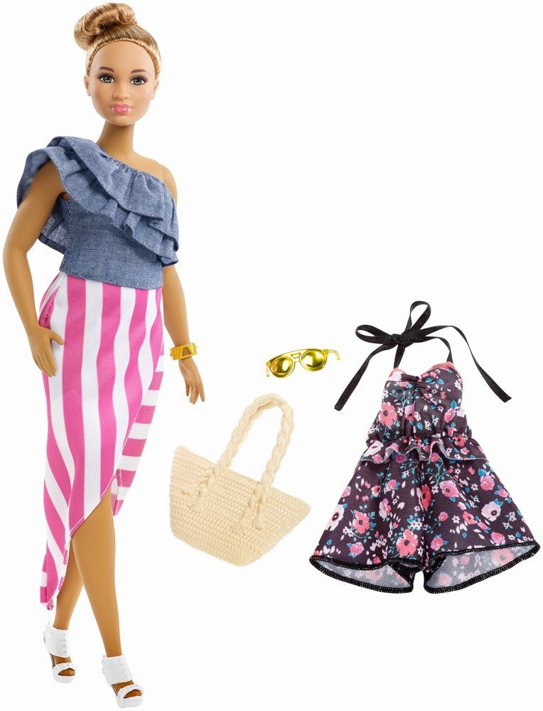 PAPUSA BARBIE FASHIONISTA CU HAINUTE DE SCHIMB [ps:f445608d-0070-436c-ad1c-726ea5ee1f96]