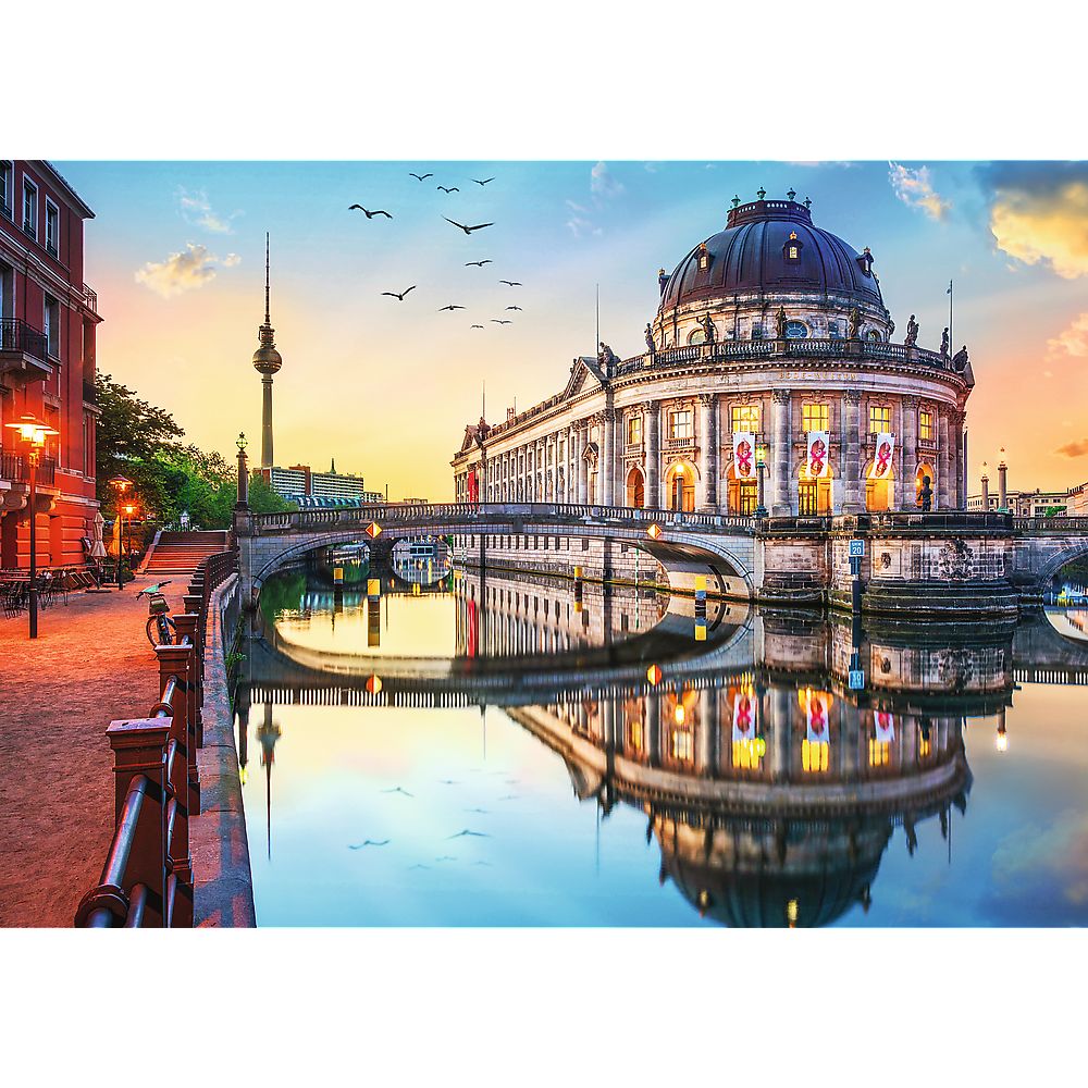 PUZZLE TREFL 1000 PREMIUM PLUS TEA TIME PIATA DE FLORI - Muzeul (1) [ps:1ecb843f-2717-4435-8521-22a622bb7bf2]