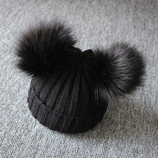 Caciulita Alex cu 2 pampoane Drool (Culoare: Negru) - Negru