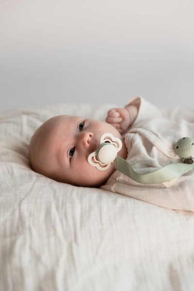 Lantișor Clip Suzetă BIBS Ribbon, Sage | infant.ro - Sage (1) [ps:d0125c0a-1f0b-4694-ab18-436cd8a072c2]