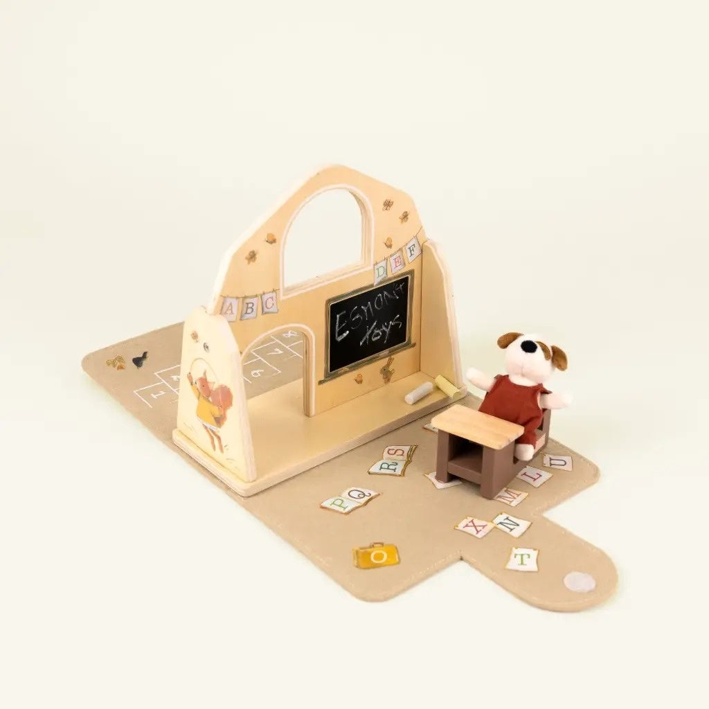Joc de rol Mini scoala, Egmont Toys - Imagine 1 [ps:69616b8e-7e31-49e1-bb40-fbd06d38499b]