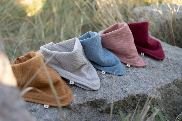 Bavetica Bandana BIBS, Sand - Bumbac Organic - Ivory (1) [ps:a0f04d01-ce6d-4112-9e1d-473795cc7ddd]