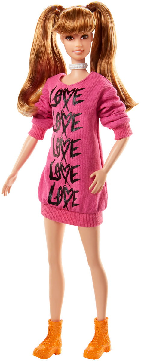 PAPUSA BARBIE FASHIONISTA CU CODITE SI PULOVER ROSU [ps:54fde51e-81c5-4813-a164-7f1388bed3df]