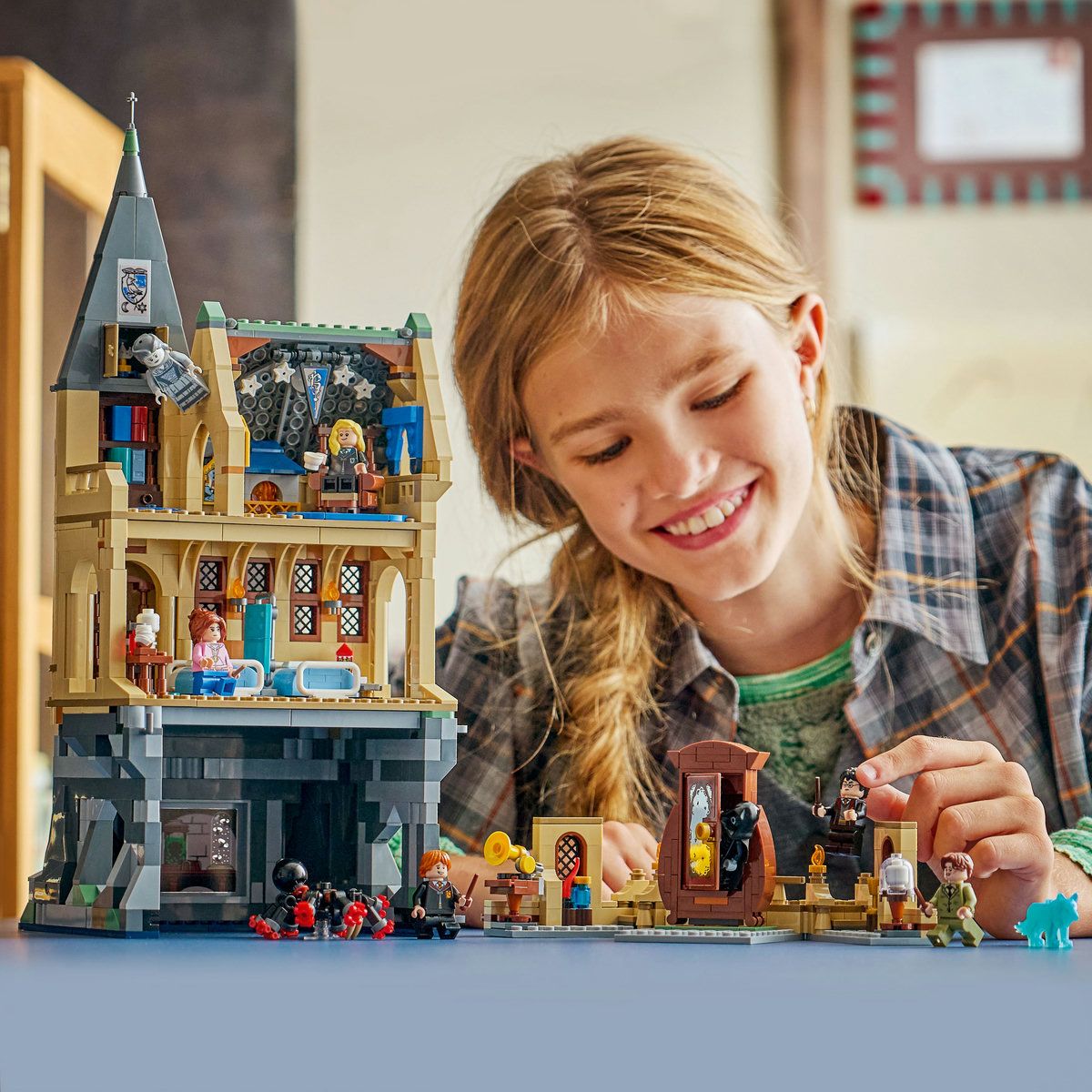 LEGO HARRY POTTER CASTELUL HOGWARTS ARIPA SPITALULUI 76463 - Default Title (2) [ps:200d920d-42dc-48f0-a91f-42ace7e045b1]