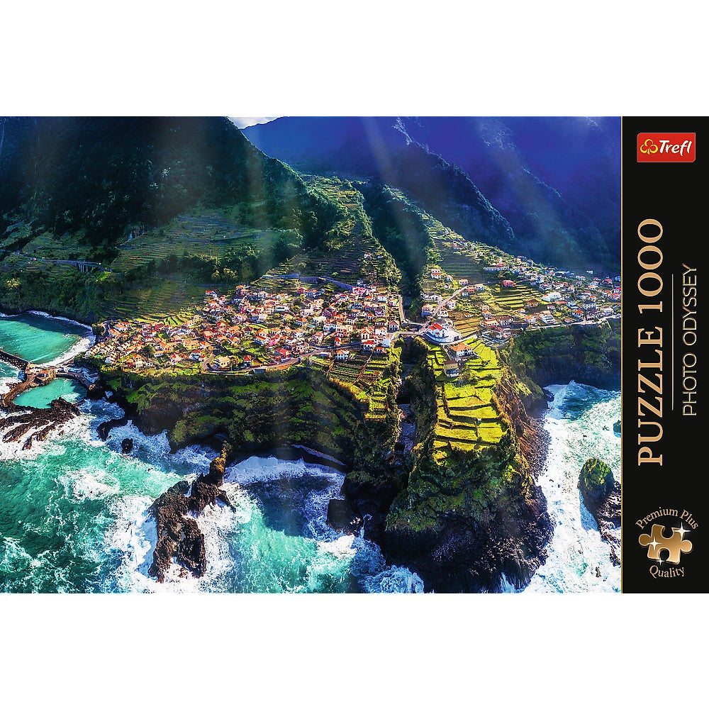 PUZZLE TREFL 1000 PREMIUM PLUS PHOTO ODYSSEY INSULA MADEIRA PORTUGALIA [ps:91177338-894a-4b6a-8274-04febff3b267]