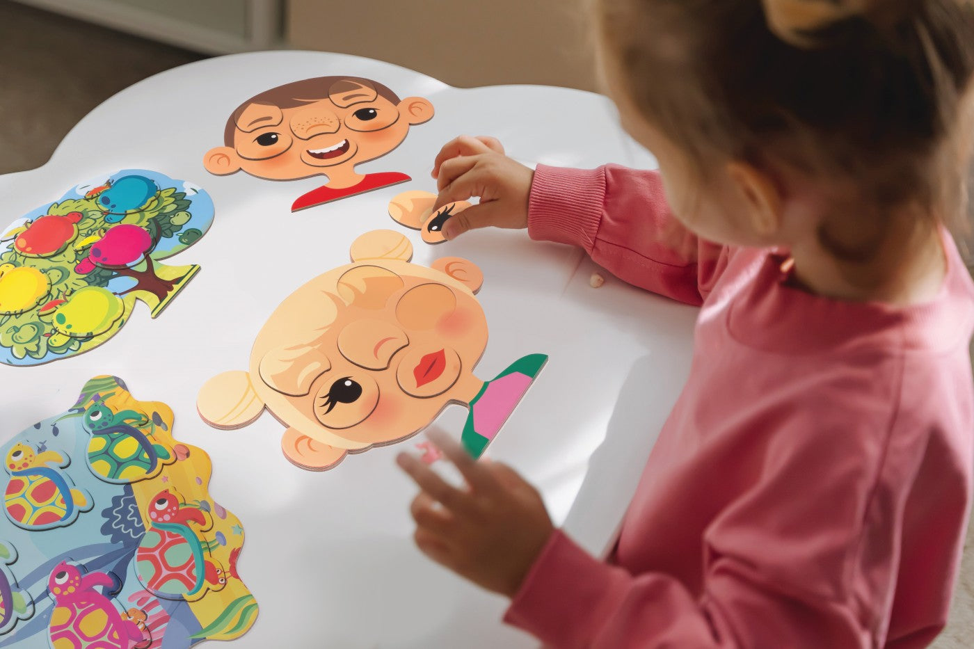 JOC EDUCATIV POTRIVESTE FORMELE AS - Imagine 4 [ps:a176a01a-d349-400a-ab5d-42d5aecd28e6]