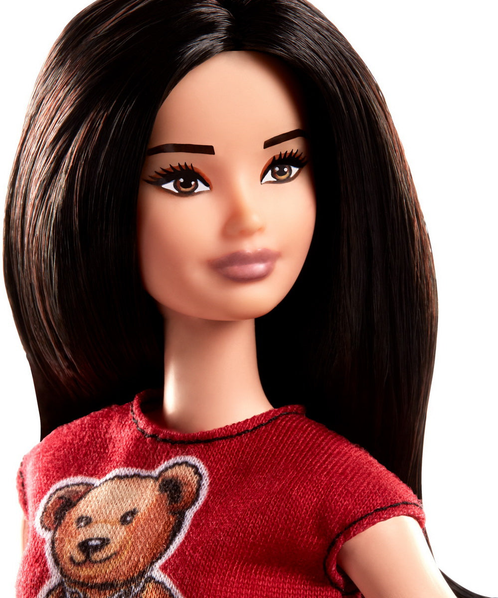 PAPUSA BARBIE FASHIONISTA CU TRICOU GIRLS RULE [ps:91d1b630-b2b8-46bc-85e8-e0c29971c4dc]