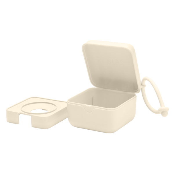 Cutie Depozitare Suzete BIBS, Ivory - Accesoriu Igienic - Ivory (2) [ps:9c6c541d-d58c-42c1-90fc-5f7e8e4eaae2]