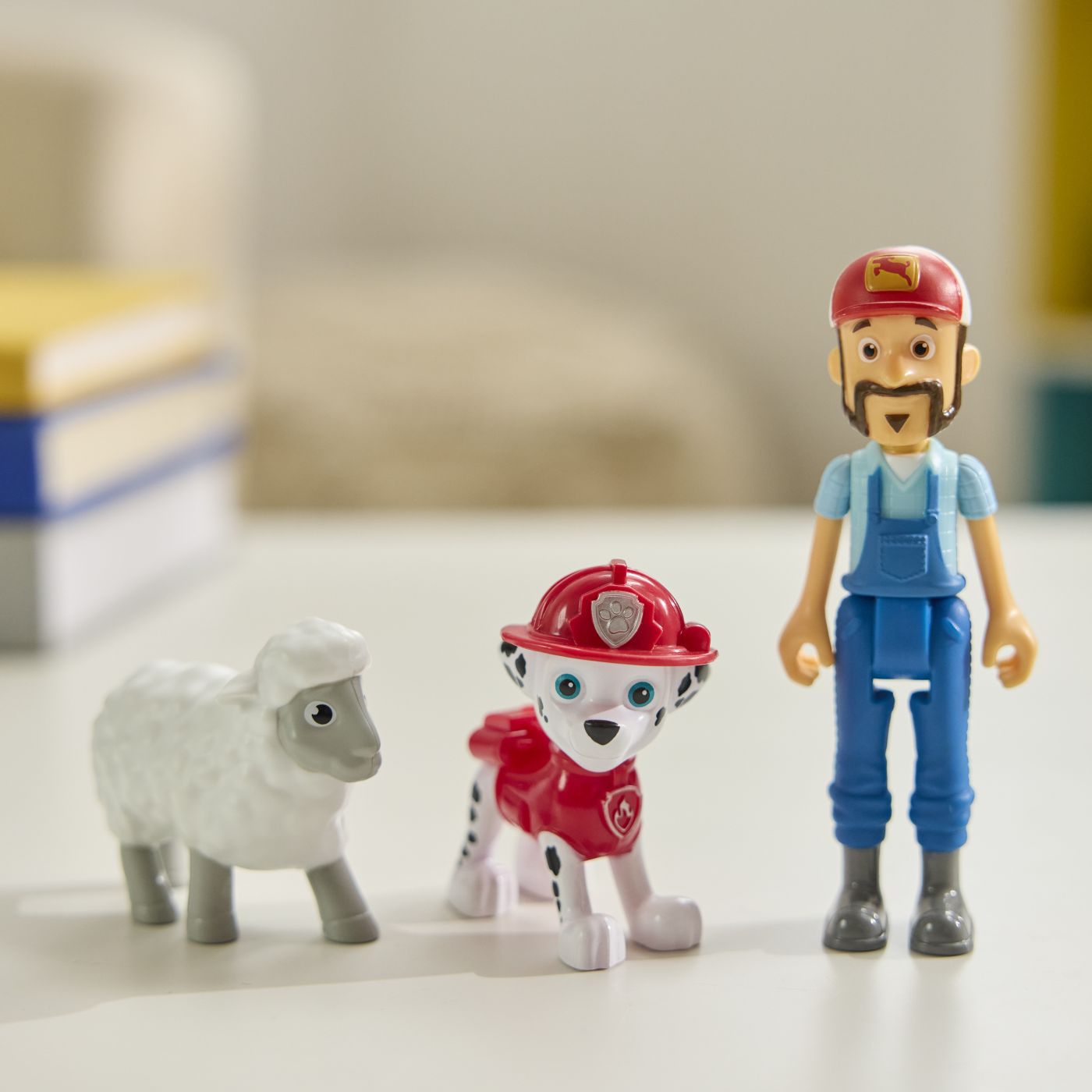 PATRULA CATELUSILOR SET 3 FIGURINE MARSHALL SI FERMIERUL - Imagine 4 [ps:fb281815-d3d3-4a56-a75d-32d60664a5e5]