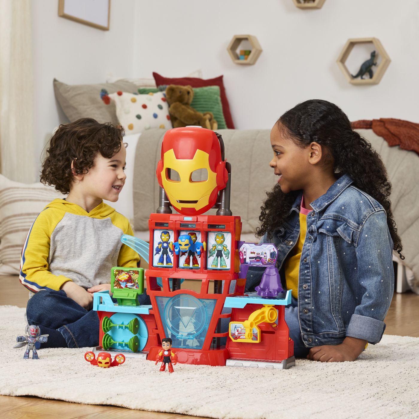 MARVEL IRON MAN SI PRIETENII SAI UIMITORI SET DE JOACA - Imagine 3 [ps:5844c050-2e98-481b-baa6-d1bd476a96c0]