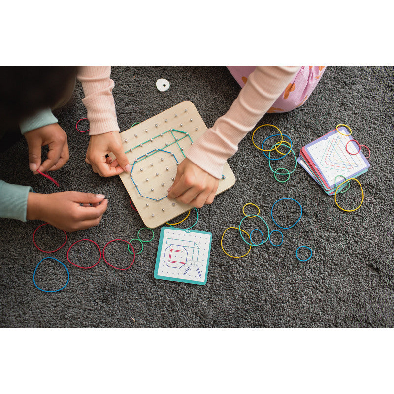 Geoboard, BS Toys [ps:f7600965-861a-4d75-a60f-83b8f962713d]