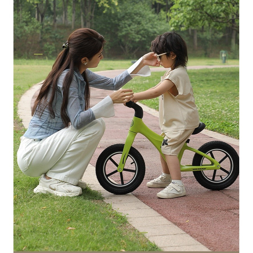 Bicicletă Fără Pedale Flippy pentru Copii 2-6 Ani, Verde - Verde (2) [ps:1c20581f-2076-4ea2-98ca-dccd03e867a3]