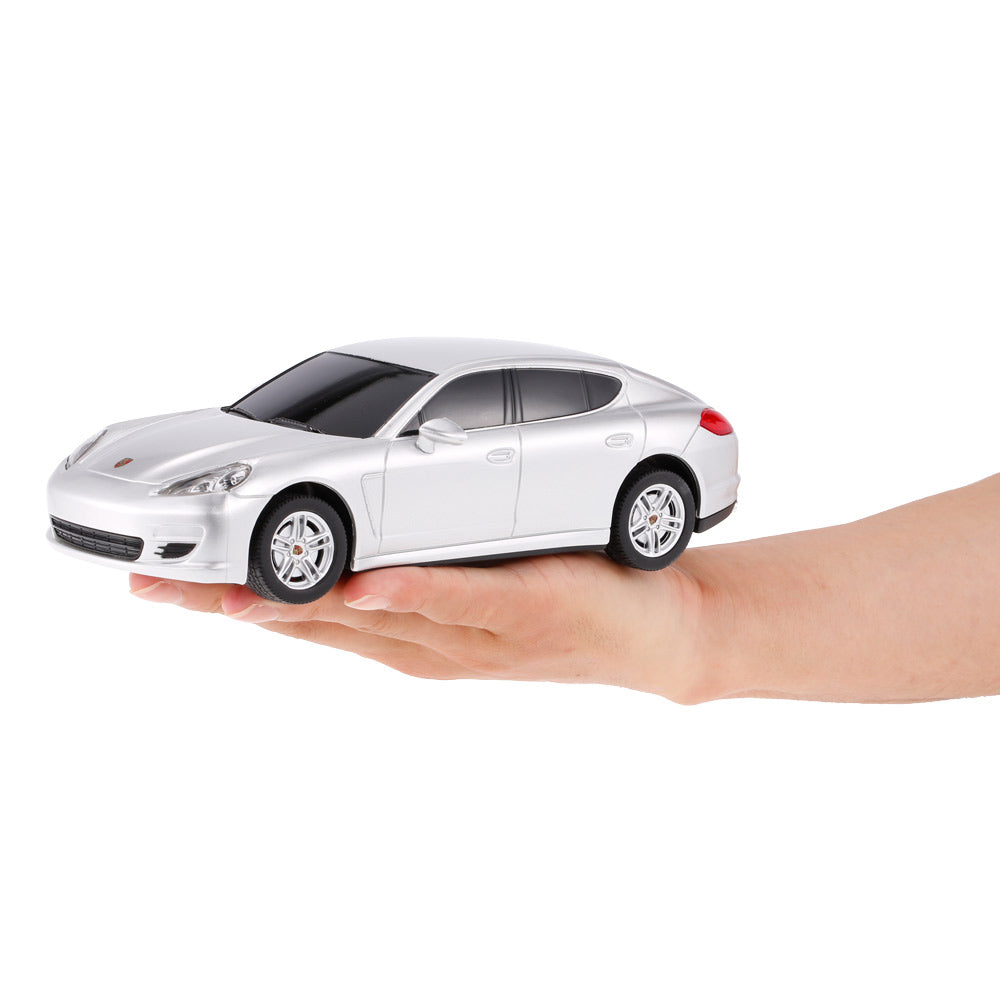 MASINA CU TELECOMANDA PORSCHE PANAMERA ALB CU SCARA 1 LA - Argintiu (2) [ps:f9eccea8-2fff-4a51-824d-8776c475f813]