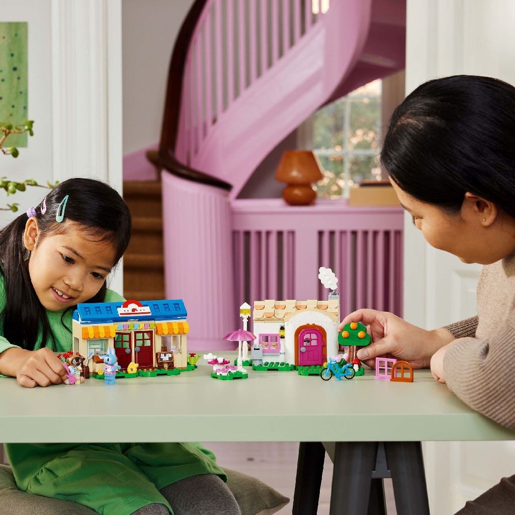 LEGO ANIMAL CROSSING NOOK S CRANNY SI CASA LUI ROSIE 77050 - Imagine 3 [ps:daa591f8-1f9b-4853-831f-3a12985d1f6a]