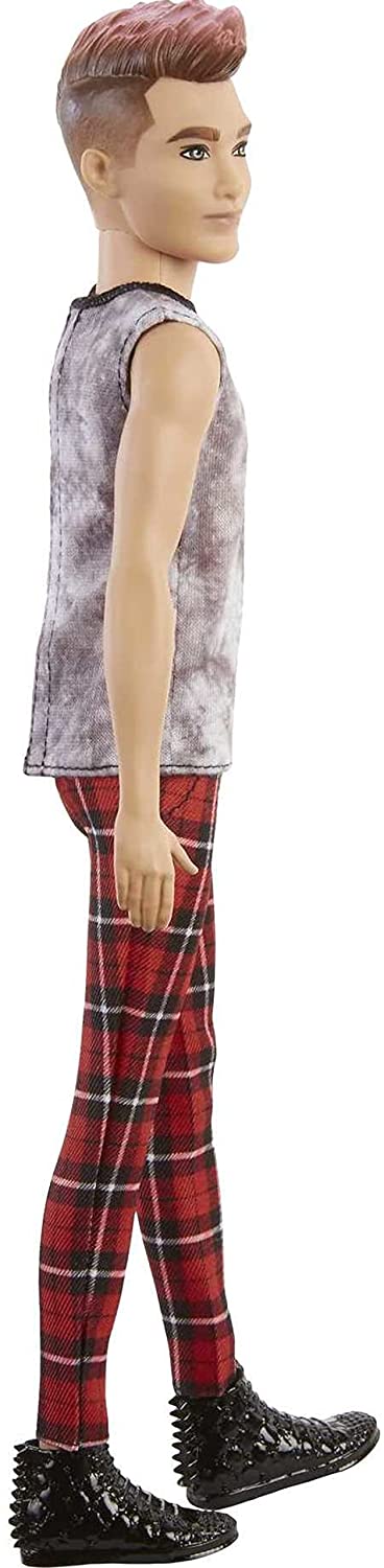 PAPUSA BAIAT FASHIONISTAS CU CAMASA SI PAPION Mattel - Tinuta punk (2) [ps:59c668ae-6fe1-4de1-89b1-1944713c7ba4]