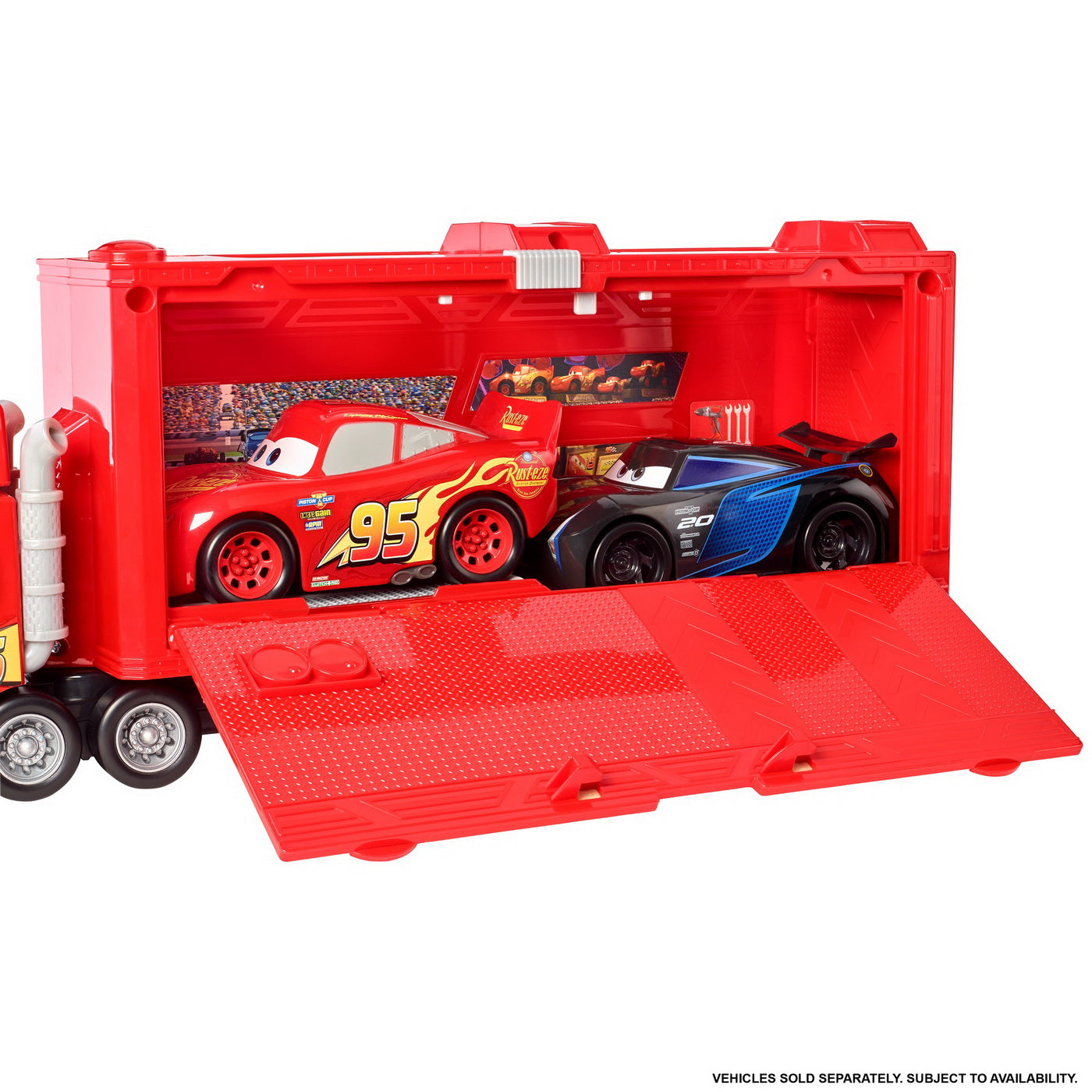 CARS TRANSPORTATORUL MACK [ps:826864a7-2fdf-4e6f-bcf1-19b318350860]