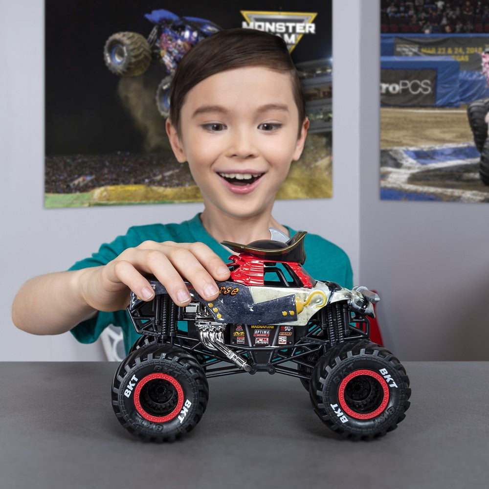 MONSTER JAM MACHETE METALICE SCARA 1 LA 24 BLESTEMUL - Blestemul (2) [ps:0d056685-f15e-43ba-8a3c-504244480d15]