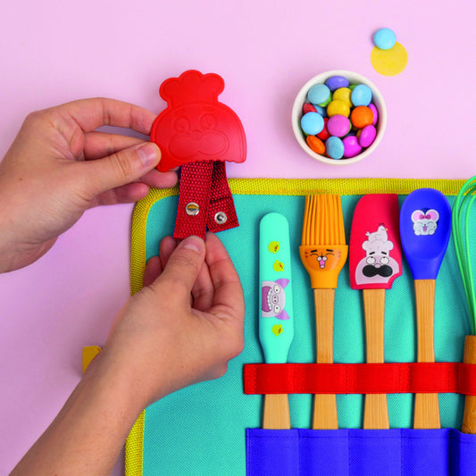 Set de Mini-Ustensile de bucatarie pentru Copii, cu husa, Chefclub kids [ps:b36176c2-f364-4707-820d-ca893ce6d2a1]