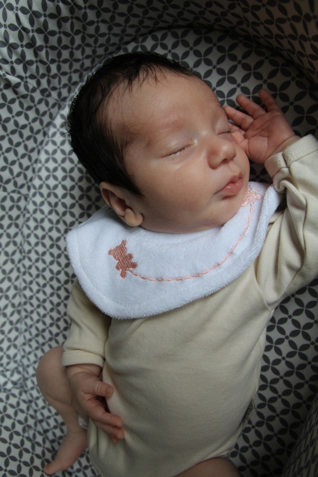 Baveta eleganta brodata BabyJem (Culoare: Gri) - Gri [ps:988c48cb-7a01-4184-8132-769e1e07de9f]