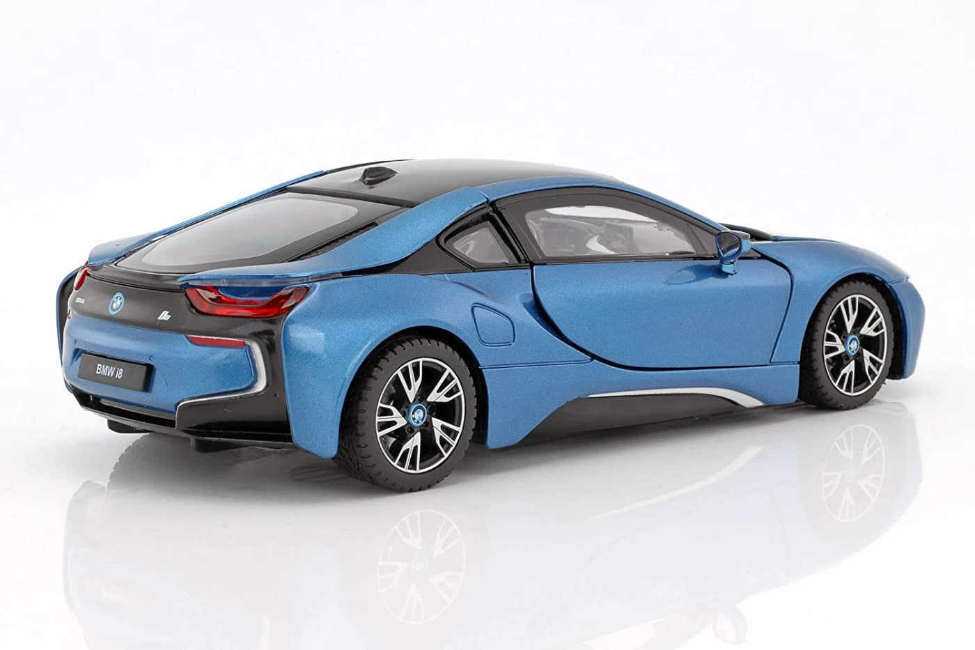 MASINUTA METALICA BMW I8 ALBASTRU SCARA 1 LA 24 [ps:d93a7fe6-5635-465e-a6e0-36dec855f860]