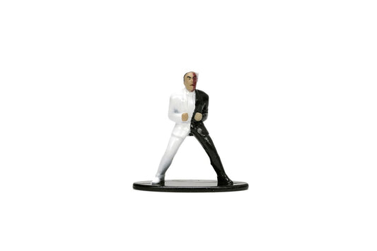 JADA BATMAN SET FIGURINA TWO FACE SI MASINUTA METALICA - Imagine 5 [ps:85500317-9970-4b05-99f5-f176d7fd8bdc]