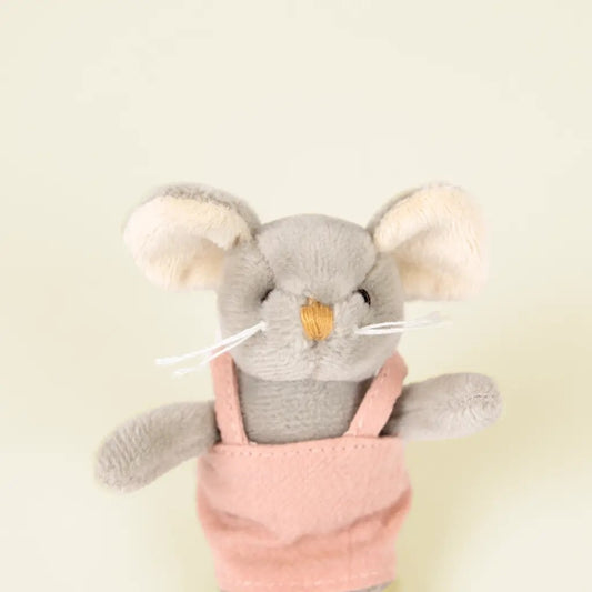 Mini Soricica de plus Agathe, Egmont Toys - Imagine 4 [ps:afcf6d37-7448-44e9-8403-bfac0a688008]