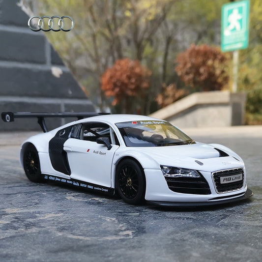 MASINUTA METALICA AUDI R8 ALB SCARA 1 LA 24 Rastar - Imagine 2 [ps:76facd2b-9f21-419a-91d2-fada8a9bf004]
