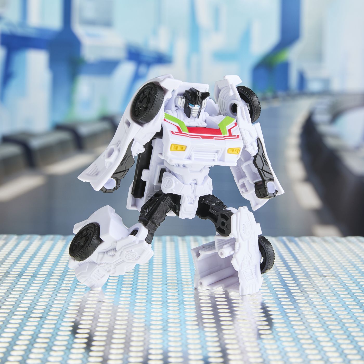 TRANSFORMERS CYBERWORLD ROBOT WHEELJACK CONVERTIBIL 10CM - Imagine 9 [ps:e3777e98-3bdf-4315-b500-edf60c102c3f]