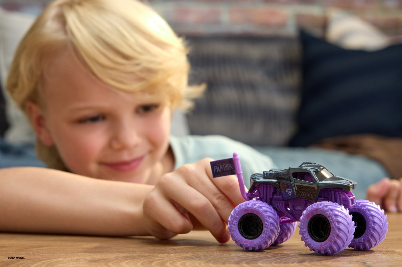 MONSTER JAM MARVEL CAMION GIGANT BLACK PANTHER SCARA 1 LA 64 [ps:72b6d89e-7295-4899-acaa-2af9a9bf3817]