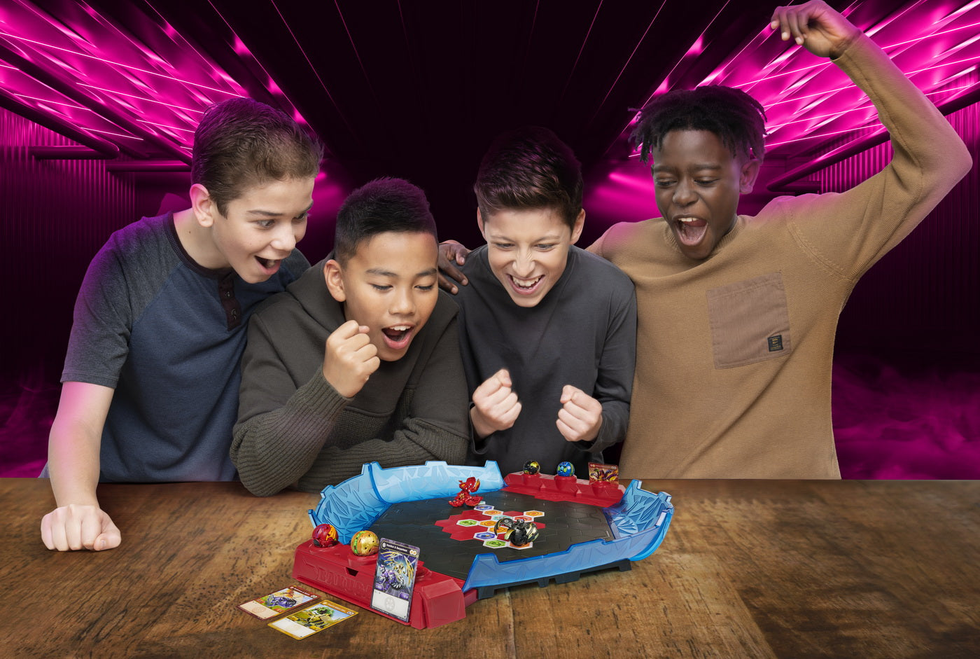 BAKUGAN ARENA DE LUPTA COLISEUM [ps:79932f7f-87c6-4c06-8175-1466c5f2d022]