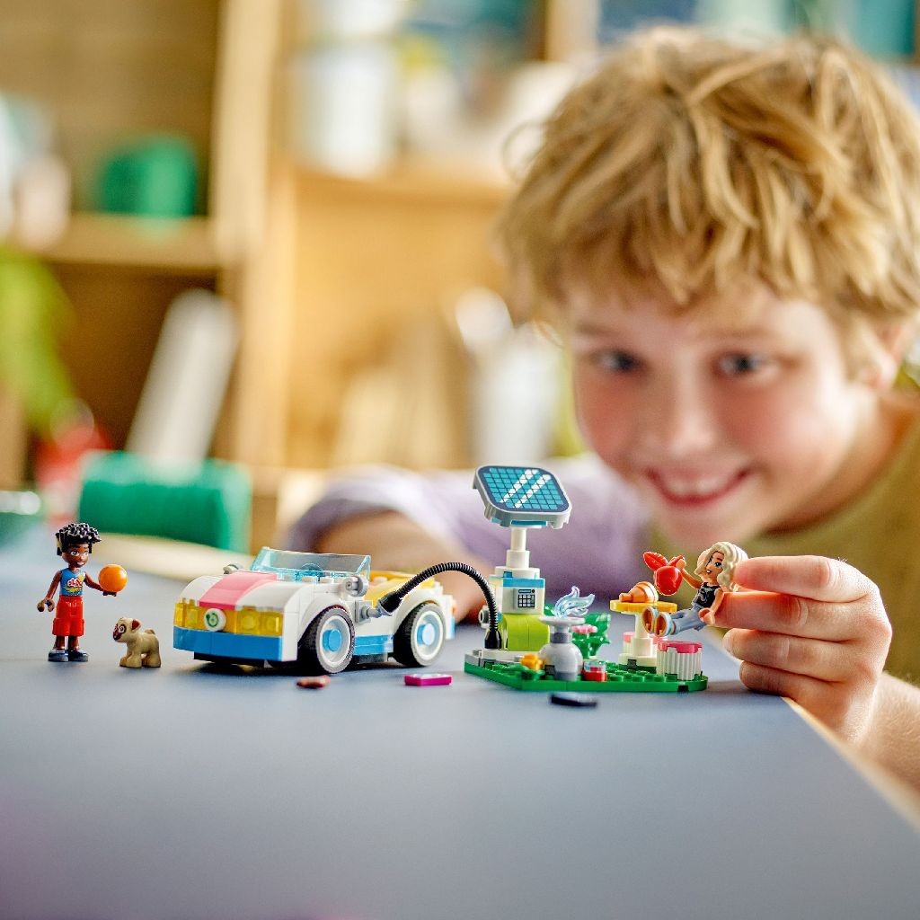 LEGO FRIENDS MASINA ELECTRICA SI INCARCATOR 42609 - Default Title (2) [ps:3606a56e-01b8-4095-bb08-2d463b3e389d]
