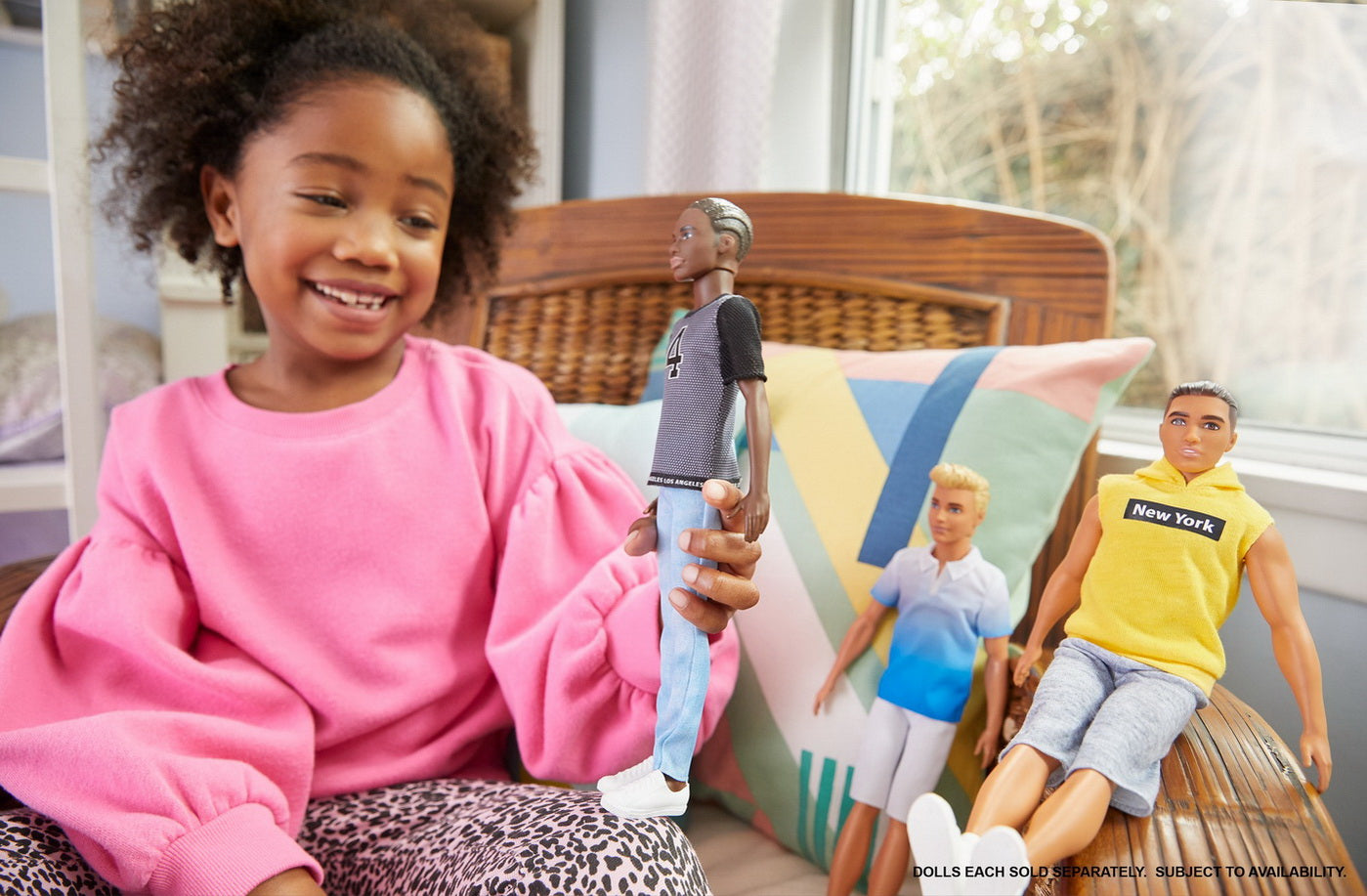 PAPUSA BAIAT FASHIONISTAS CU CAMASA SI PAPION Mattel - Afro-American (2) [ps:b35016ef-a087-4252-baec-ee2e97d75338]