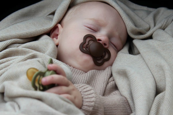 Set 2 Suzete BIBS Couture Silicon, Anatomice, 6 luni - - Sage (2) [ps:2dea3538-b155-4fdc-a096-edf24fa0b502]