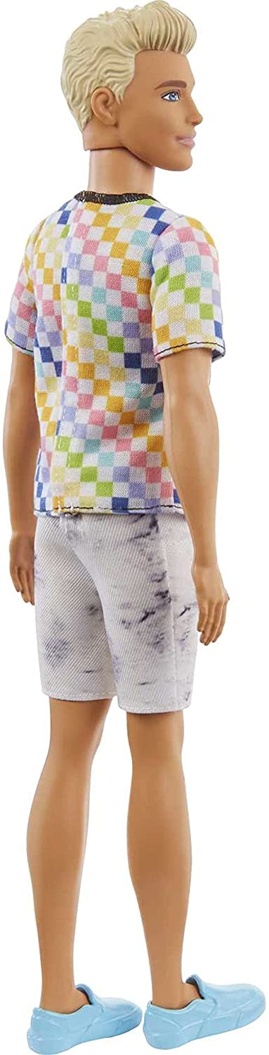 PAPUSA BAIAT FASHIONISTAS CU CAMASA SI PAPION Mattel - Tinuta lejera de vara (3) [ps:0d9f2be2-a2ef-453e-98fe-166d5719c904]