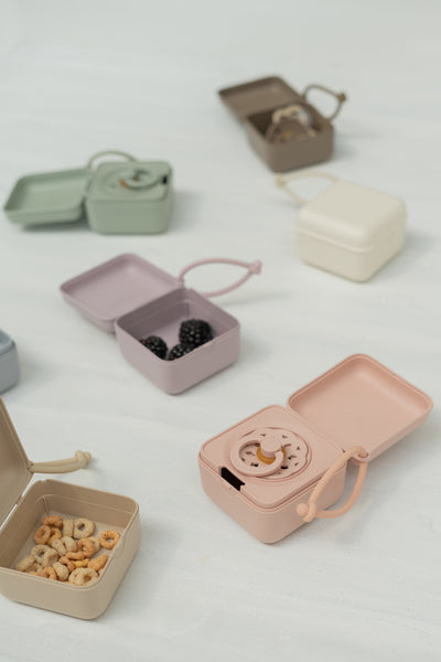 Cutie Depozitare Suzete BIBS, Ivory - Accesoriu Igienic - Cloud (3) [ps:f8fae8f0-2e29-43db-9b2b-9225608f2415]