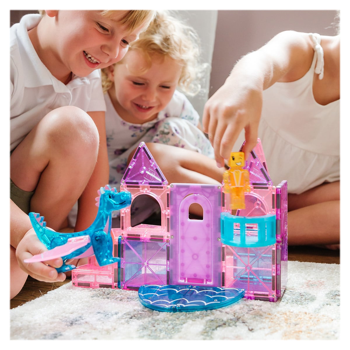MAGNA-TILES Castle - Set Castel Magnetic, 25 piese - Default Title (3) [ps:fa01526c-9e9d-4d4f-80ef-abfb89738c8c]
