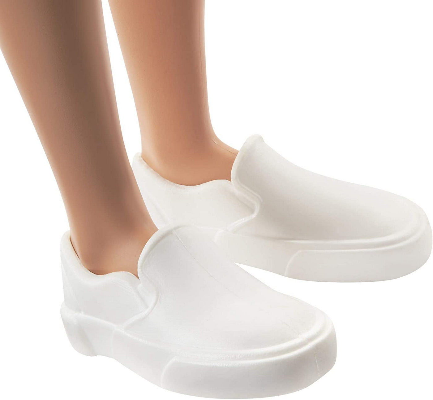 PAPUSA BAIAT FASHIONISTAS CU CAMASA SI PAPION Mattel - Tinuta lejera de vacanta (3) [ps:aacad1d4-ee52-417a-9509-88dc98239fee]