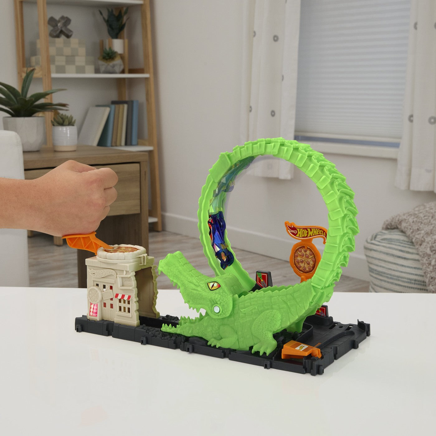 HOT WHEELS CITY PISTA INAMICILOR PIZZERIE Mattel - Default Title (3) [ps:d23cfdf1-3028-4da1-be59-3f49daa2473c]