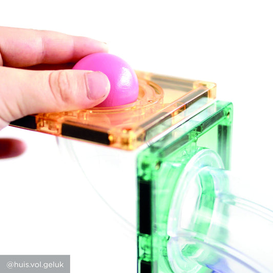 Joc magnetic Circuit pastel cu bile - 70 Piese, Cleverclixx - Imagine 2 [ps:dcd2f87a-ef04-4bf5-aa0d-ed02da1a66c2]