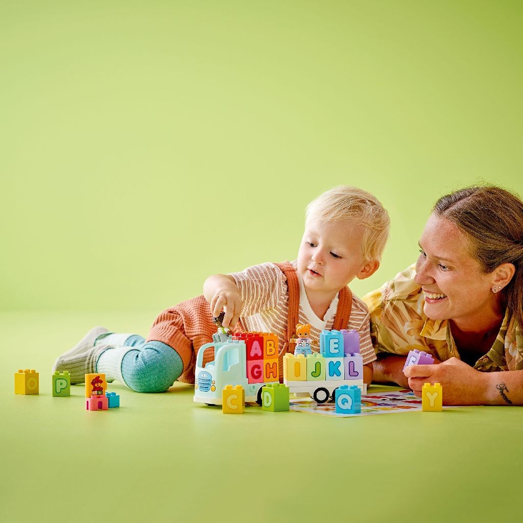 LEGO DUPLO CAMION CU ALFABET 10421 - Imagine 3 [ps:e158b5e1-4829-41e6-974e-91e07fd5b280]