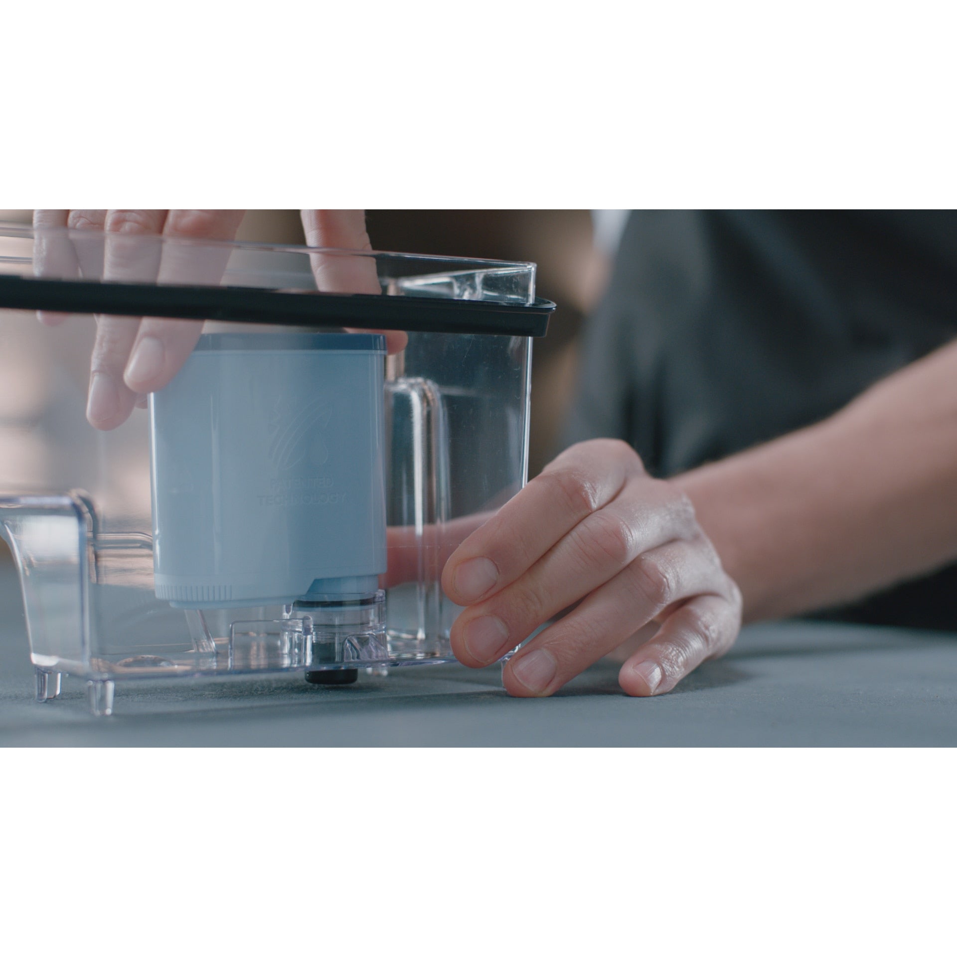 CA6903/22 Filtru de apa Aqua Clean - set 2 buc. Philips - CA6903/22 (3) [ps:bb4be3e4-7701-45a0-87b3-df928773a2e0]