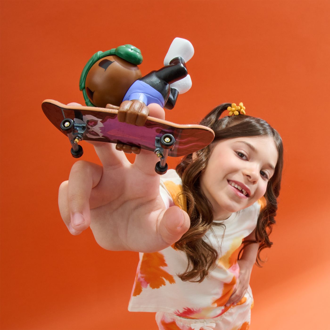 TECH DECH SK8 CREW PACHET PLACA SI FIGURINA 9.6CM CASTI - Imagine 3