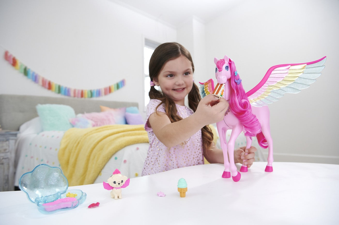 BARBIE A TOUCH OF MAGIC PEGASUS Mattel - Imagine 3 [ps:72ed25c0-cfff-41cc-bceb-da364db16ed1]