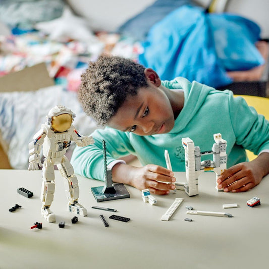 LEGO CREATOR 3IN1 ASTRONAUT 31152 - Imagine 3 [ps:6c767876-0b74-4c85-a28c-dfa994a5b73a]