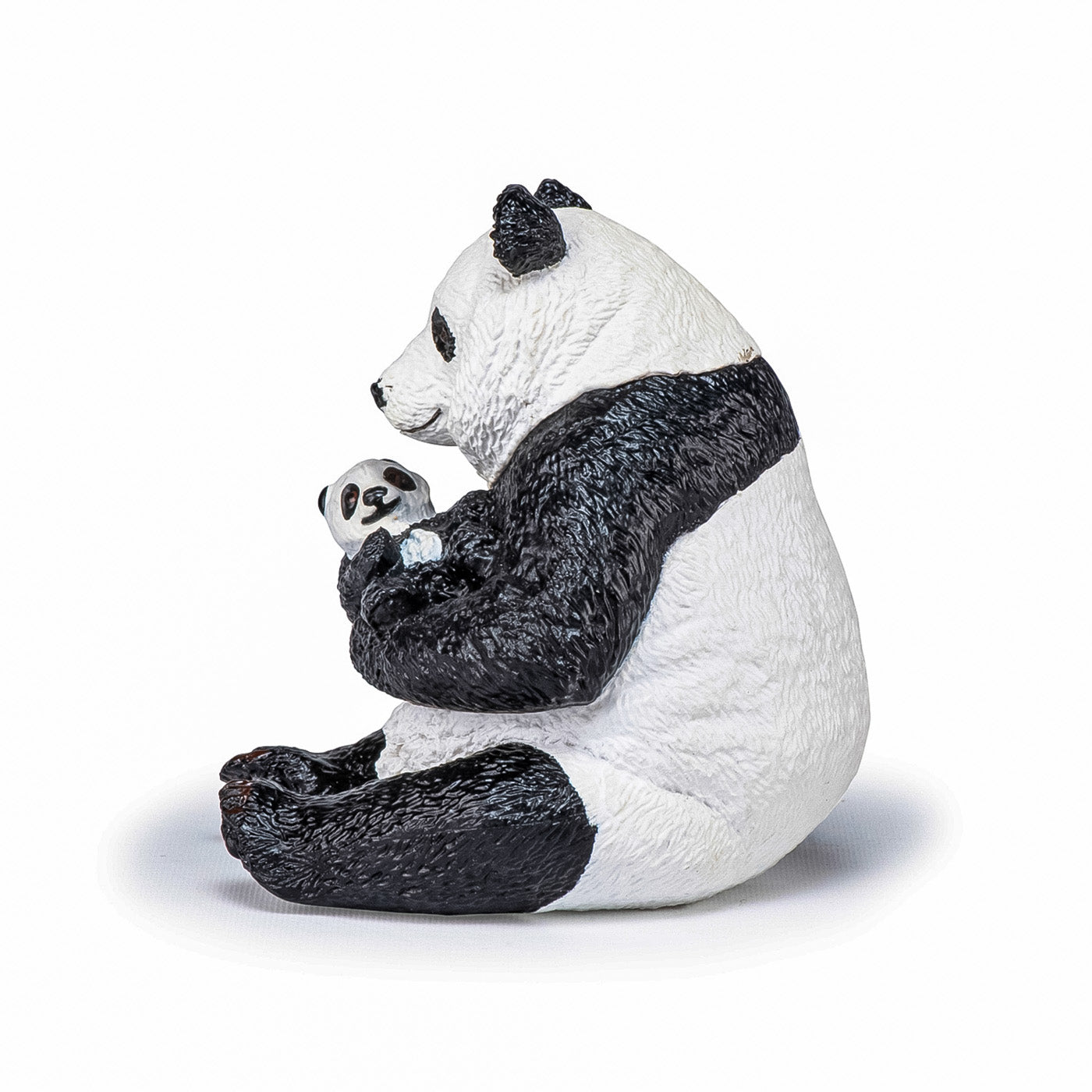 PAPO FIGURINA URS PANDA SEZAND CU PUI IN BRATE - Imagine 6 [ps:d70cfc6c-c6f2-4fd9-95b9-8c0cb0a2208b]