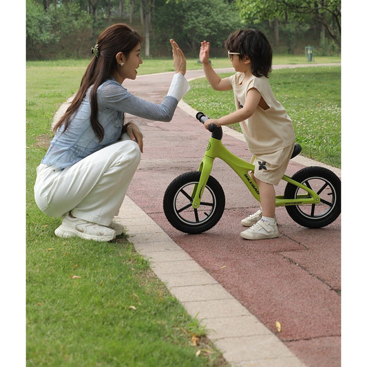 Bicicletă Fără Pedale Flippy pentru Copii 2-6 Ani, Verde - Verde (3) [ps:58d599e8-ec94-409f-9fbf-44a7c5f5ef30]