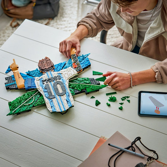 LEGO Editions Lionel Messi Sărbătorire 43018 | Infant.ro - Default Title (3) [ps:0364318d-0007-4a0e-a9c2-4dc101604529]