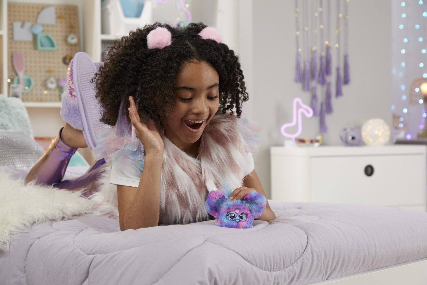 FURBY FURBLETS JUCARIE INTERACTIVA HIP-BOP Hasbro - LUV-LEE (3) [ps:d5afffb3-5320-4f49-be54-314f174c81bf]