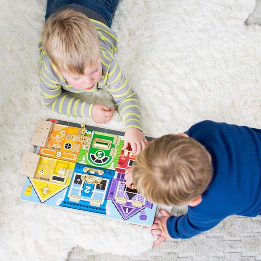 MELISSA AND DOUG SET DE INVATARE PLACA CU ZAVOARE DIN - Imagine 7 [ps:d557205d-e150-489d-adf7-f34fde9a66f8]