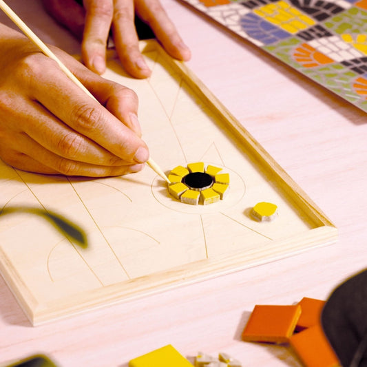 Atelier creativ 73 pentru adulti Mozaic artistic, Djeco - Imagine 3 [ps:0a9a8b1d-5ce2-41cc-8129-73eb8166b2e3]